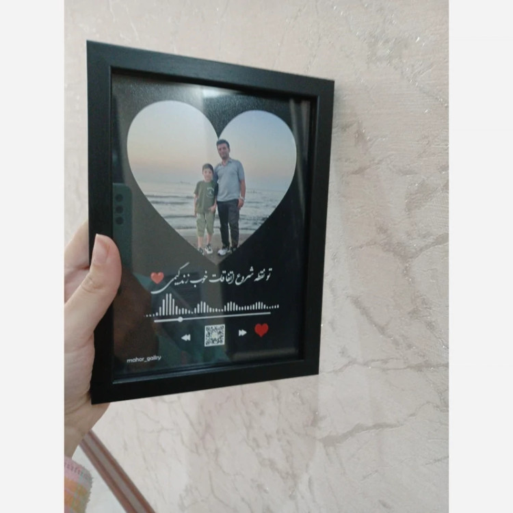 کادو تولد-قاب موزیکال با آهنگ و متن دلخواه شما