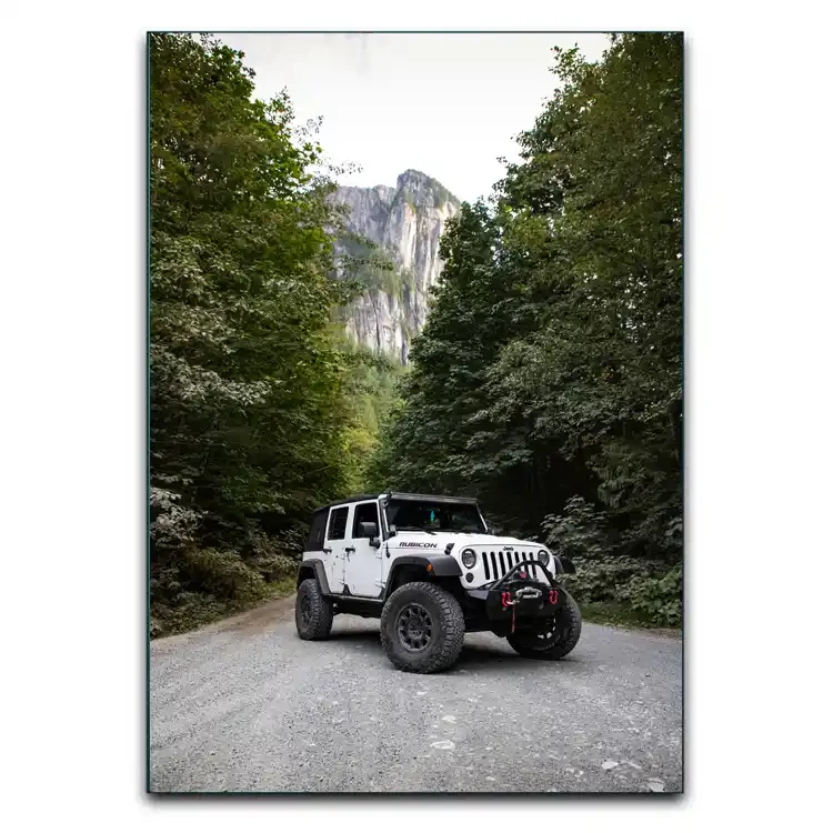 تابلوشاسی دنیای قاب مدل ماشین جیپ Jeep سفید