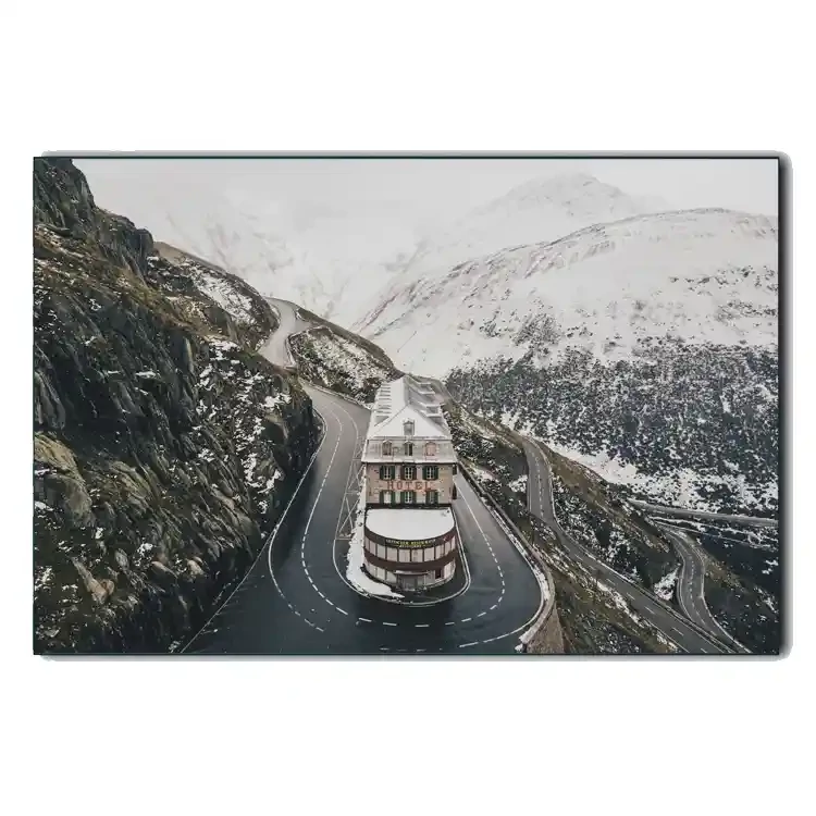 تابلو هتل‌ Belvedere در سوئیس